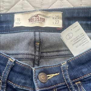 Hollister Women's Dark Blue Skinny Jeans